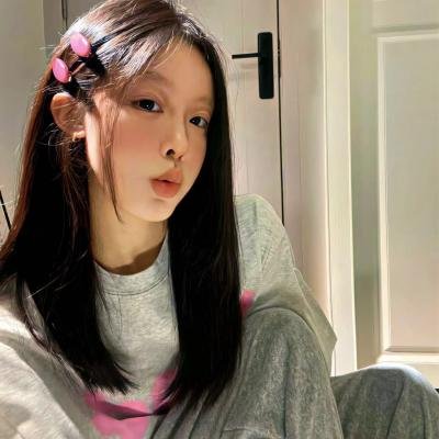 女高中生给你做饭了